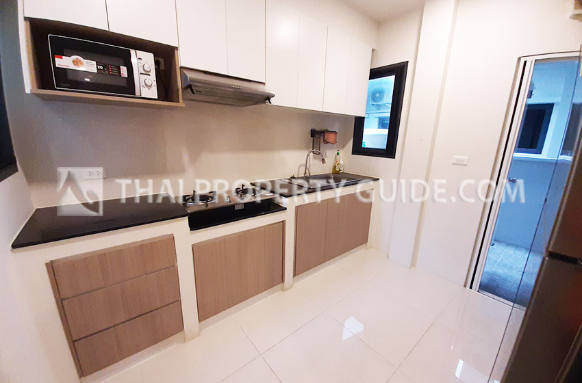 House with Shared Pool in Bangnatrad 